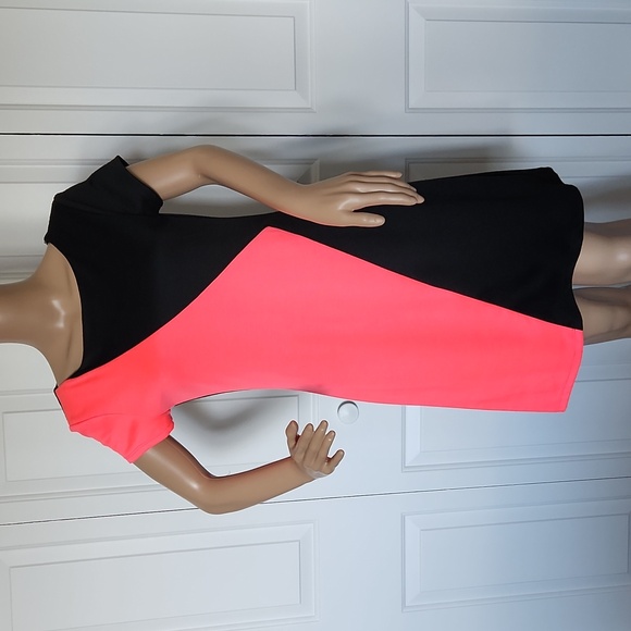 Bisou Bisou Black and Coral Dress 6 - Picture 1 of 7